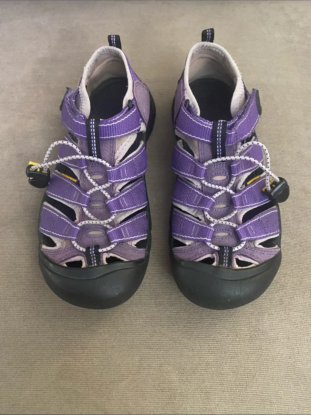 Keen durable closed